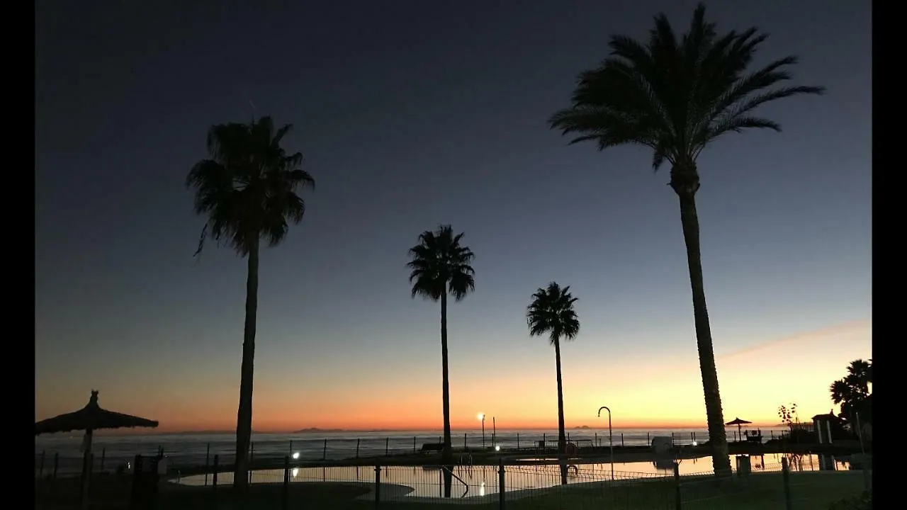 Mi Capricho 9C Beachfront- Apartment With Sea View - Costa Del Sol 卡拉德米哈斯